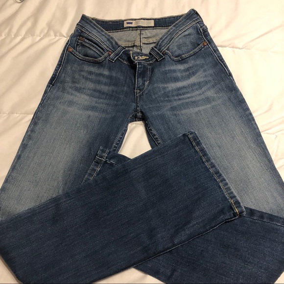 Levi’s Bold Curve NWOT Women’s Jeans 5M/27
